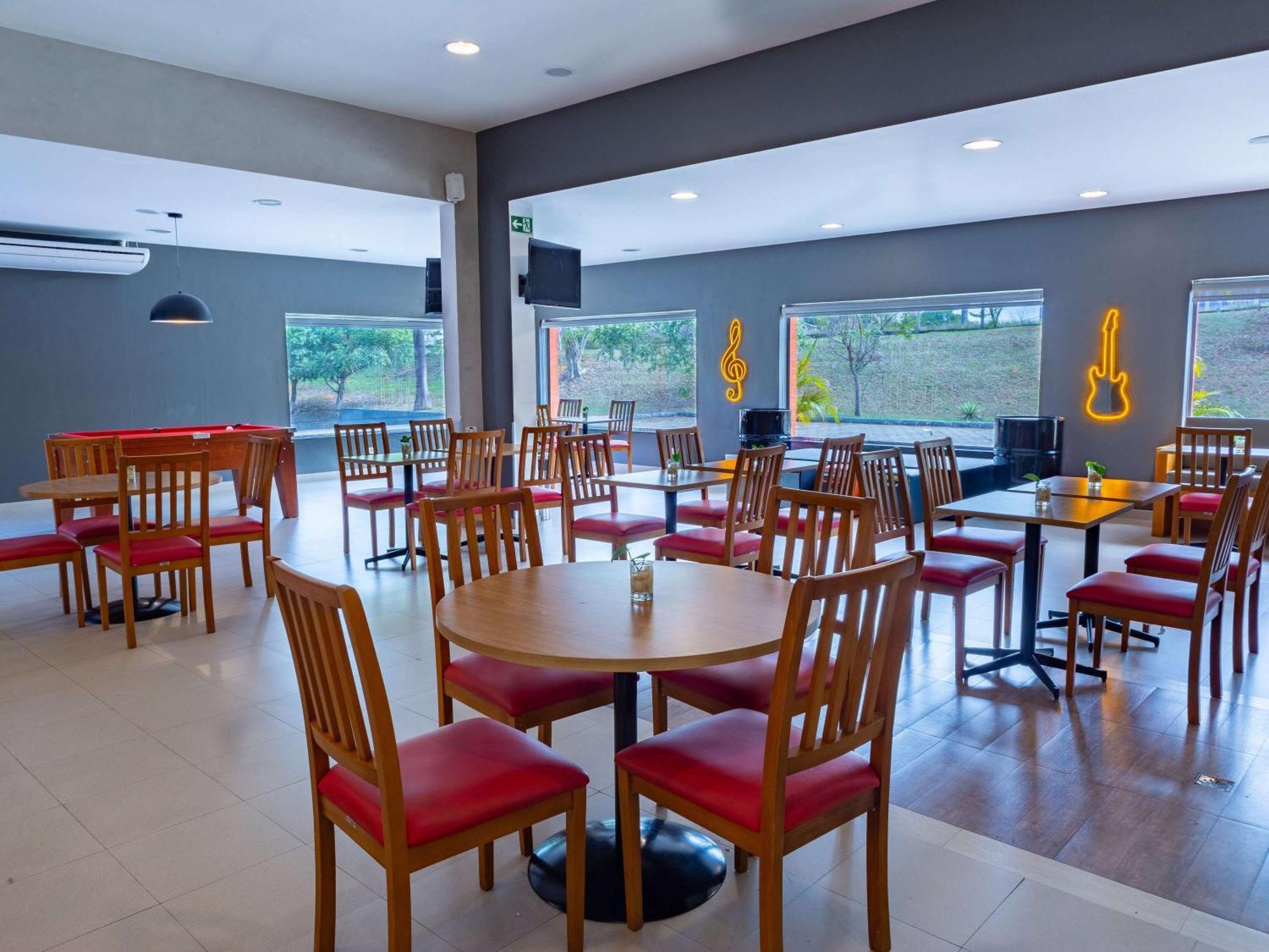 Ibis Manaus Distrito Industrial Zewnętrze zdjęcie
